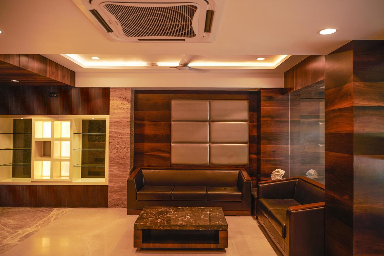 Hôtel The Atithi Niwas à Indore Extérieur photo